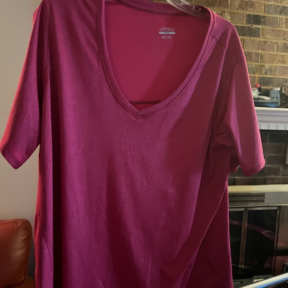 Active wear - Picture 2 of 3